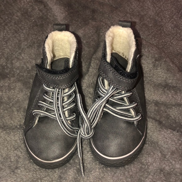 SOLD NWOT- High top shoes - Picture 1 of 3